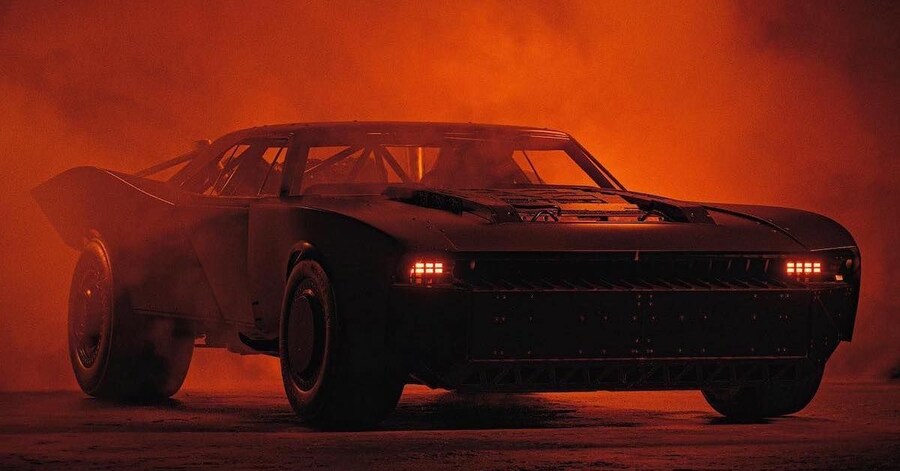 배트맨 2022 슈트가 호불호 갈리는 이유_4.jpg