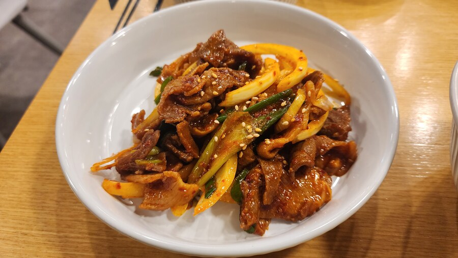 청국장에 제육볶음 정식_3.jpg