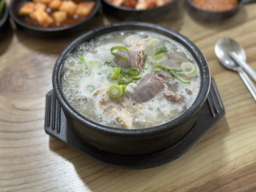 점심은 돼지국밥_2.jpg