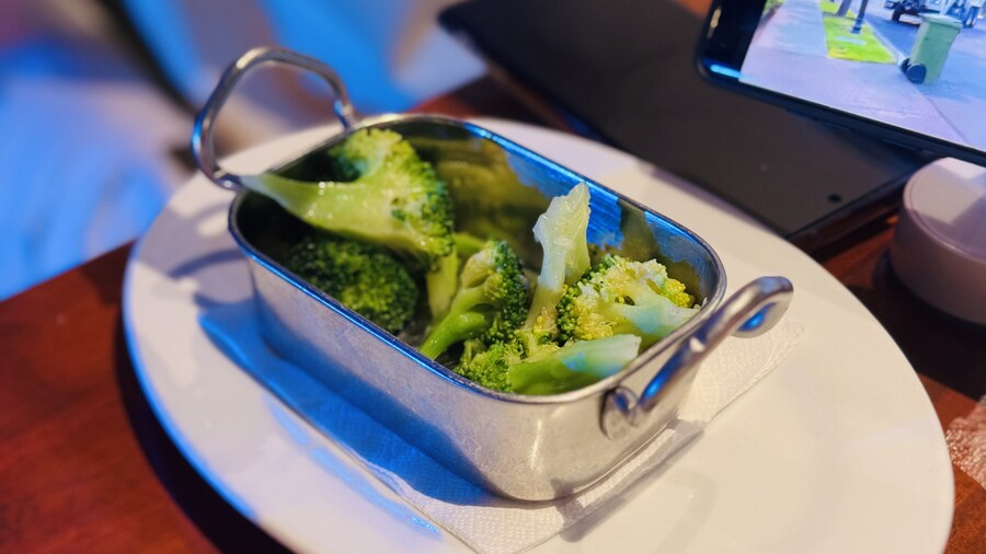 밖에서 밥 먹습니다 - 코타키나발루, Souled Out_9.jpg