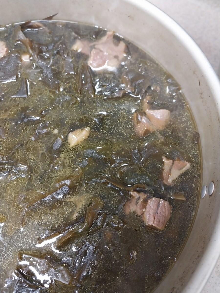 집밥-한우소고기 미역국밥_4.jpg