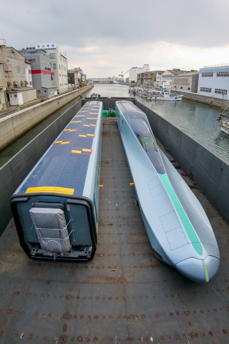 일본 신형 신칸센 디자인 이쁘게 나왔네_2.jpg