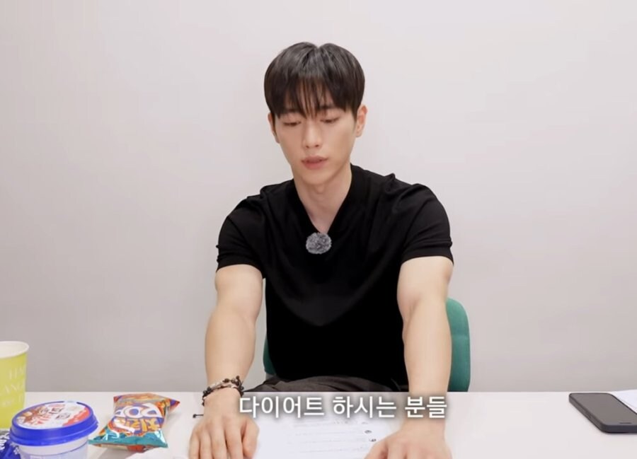 여러분, 제일 살찌는 게 과자예요_2.jpg