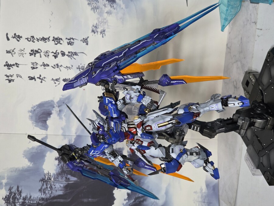 에다스 발킬리 완성_4.jpg