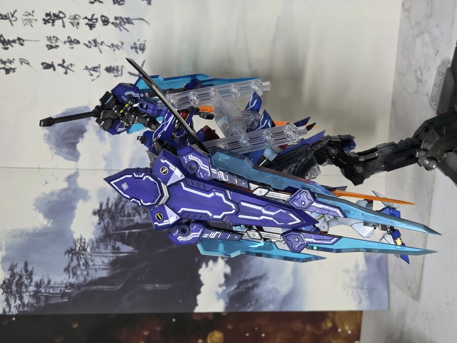 에다스 발킬리 완성_7.jpg