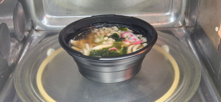 GS25에서 혜자로운 튀김우동을 먹어봤습니다._5.jpg