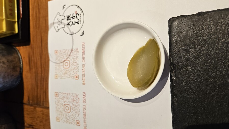 [일본]5cm의 압박스럽게 두꺼운 가츠동 오사카 치요마츠_5.jpg