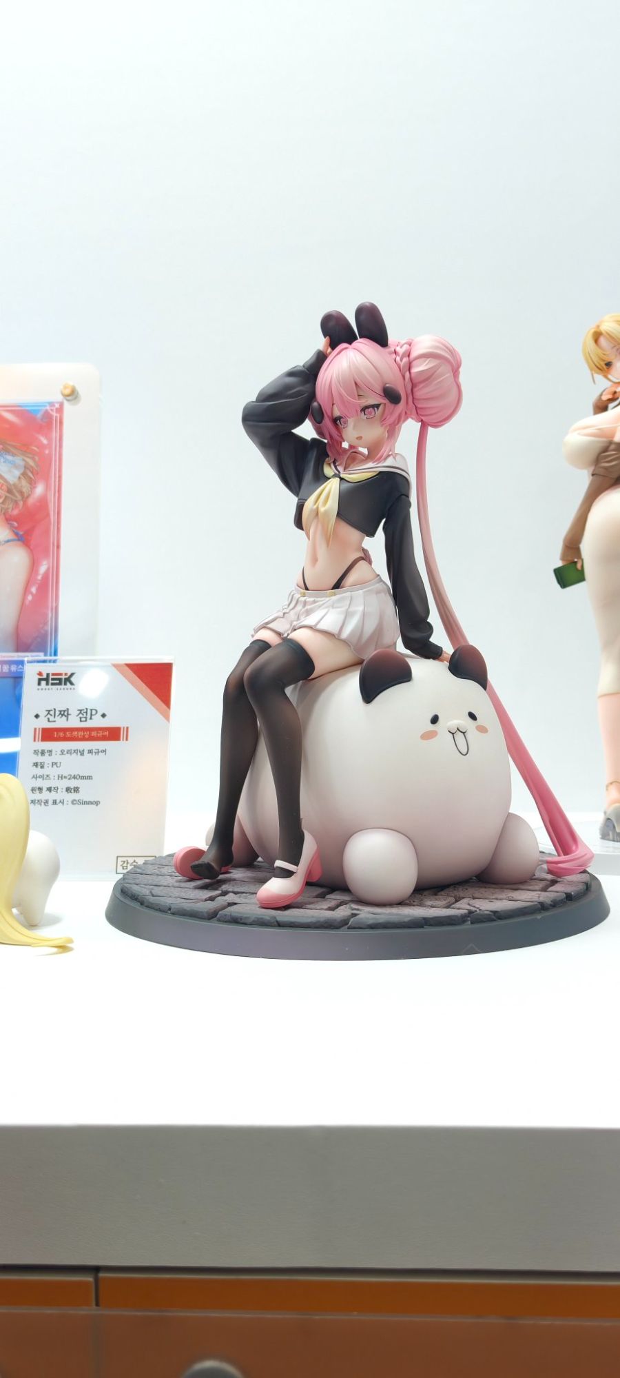 [하비 사쿠라] 스케일 피규어 4종 AGF 전시 사진_1.jpg