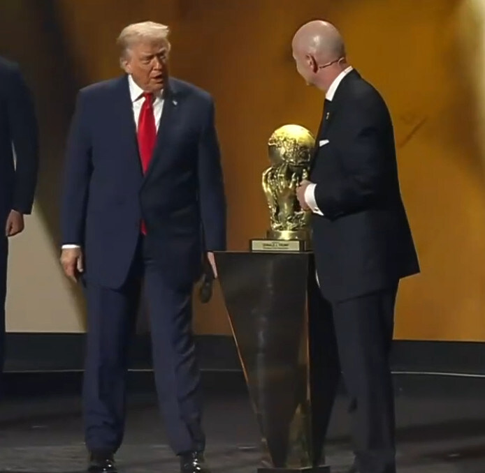 기어코 상 받은 노인_1.jpg