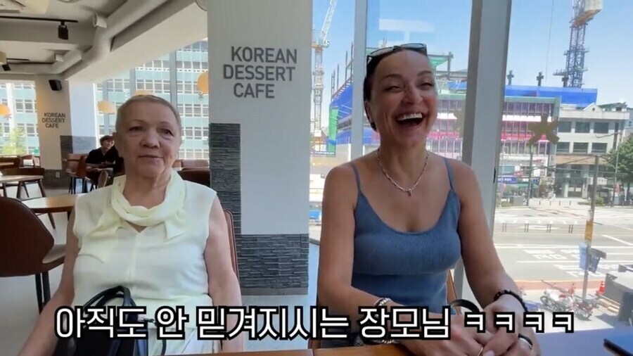 빙수를 보고 왜 이걸 돈주고 사먹는지 이해못한 사람_3.jpg