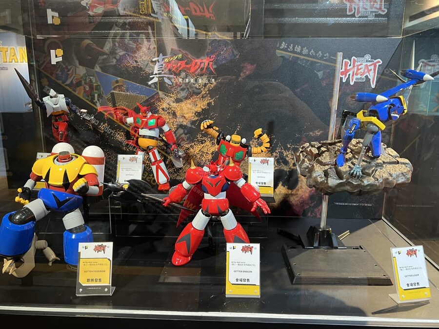 [포즈+] 메탈 초룡신, 메탈히트 겟타 로보 시리즈 전시_3.jpg