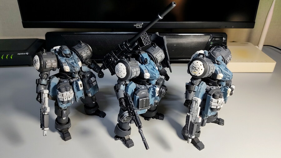 추장대륙 1/144 ZA-08C1 ZAROV C1_9.jpg