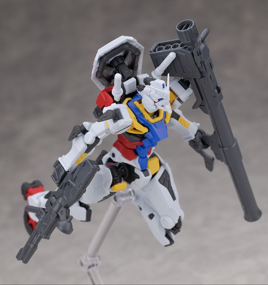 HG GQ 1/144 하얀 건담 해외 리뷰_50.jpg