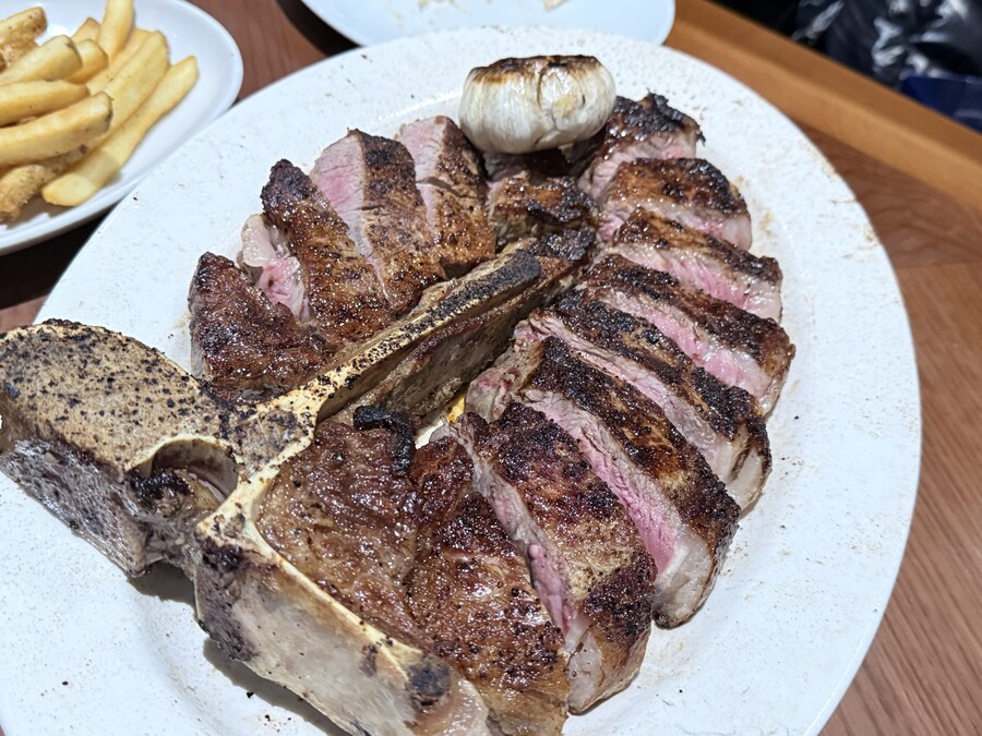 아들 생일 아웃백_7.jpg