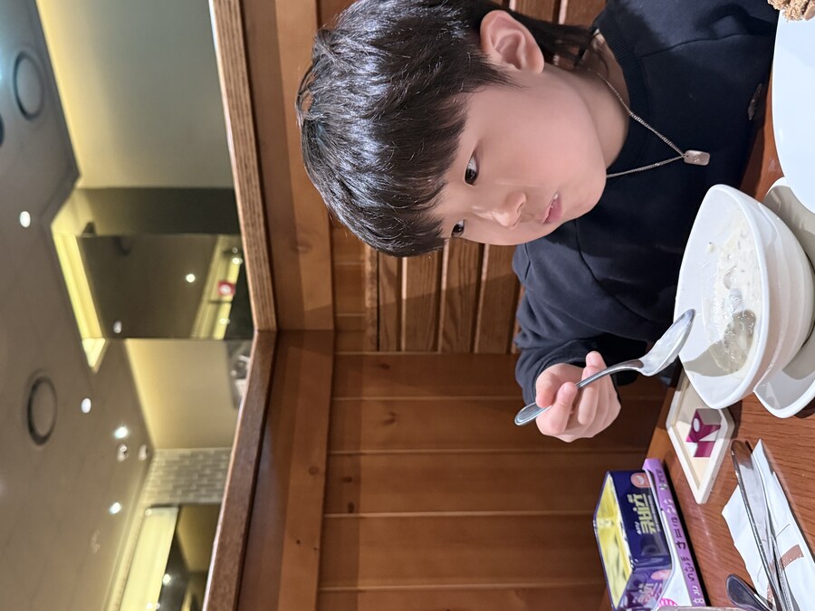 아들 생일 아웃백_12.jpg