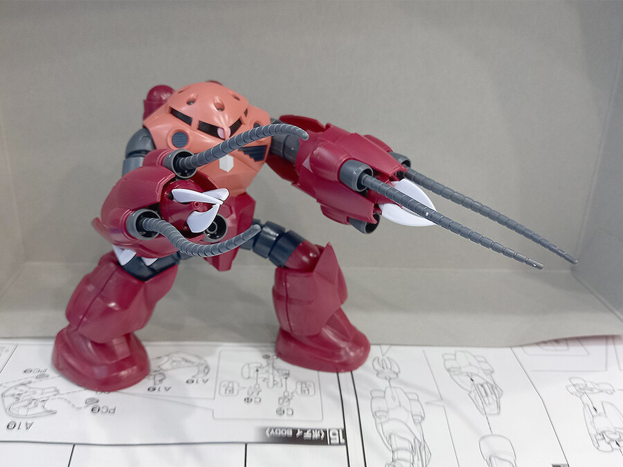 두 번째로 만든 HGBF 어메이징 즈고크_3.jpg