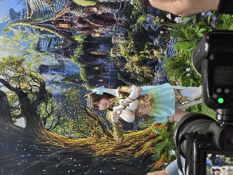 AGF 덕분에 수원 코믹사태 날먹 코스어 욕먹는거 이해함_3.jpg