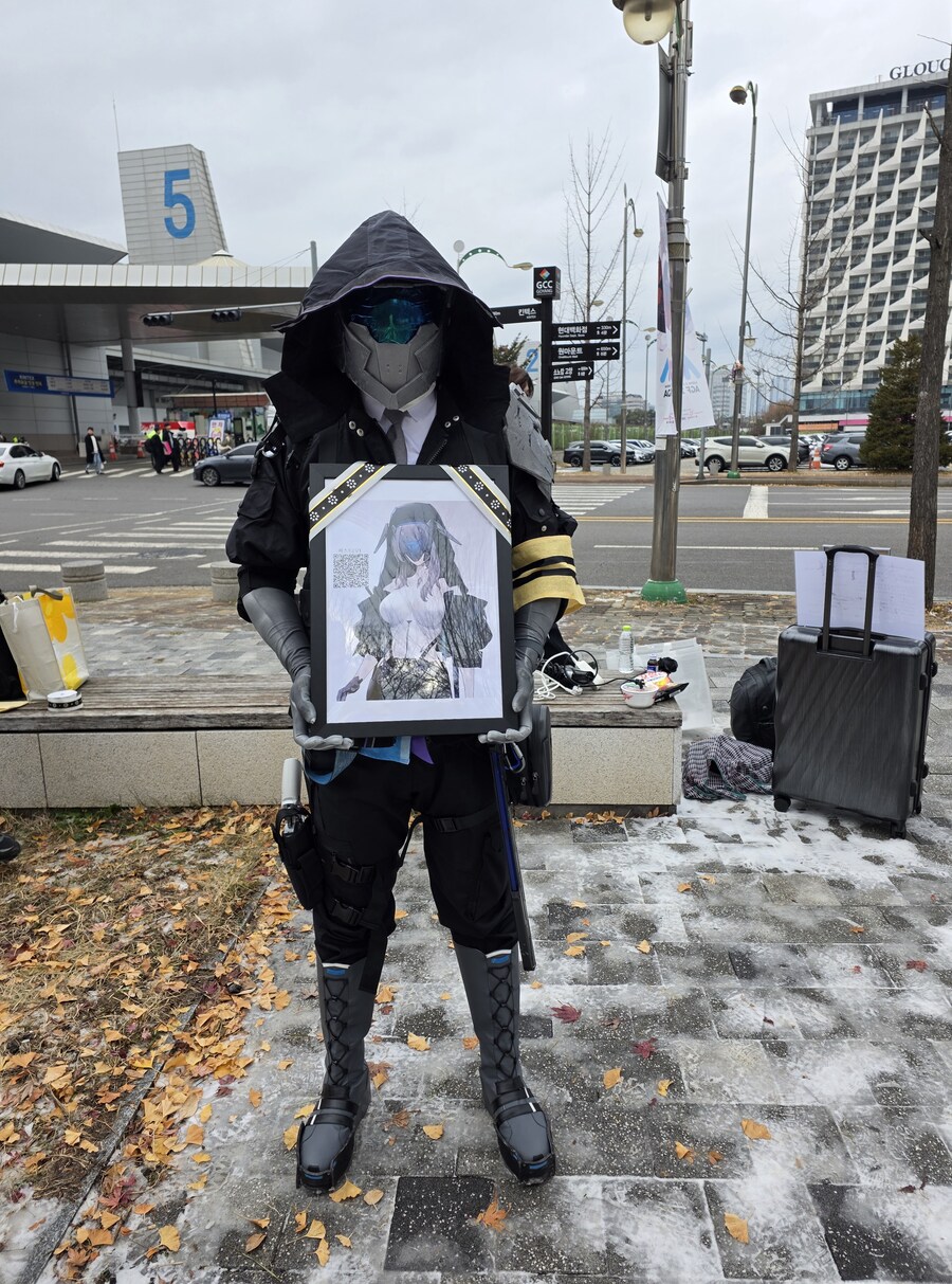 AGF) 카제나 함장(원안) 코스프레.jpg_2.jpg