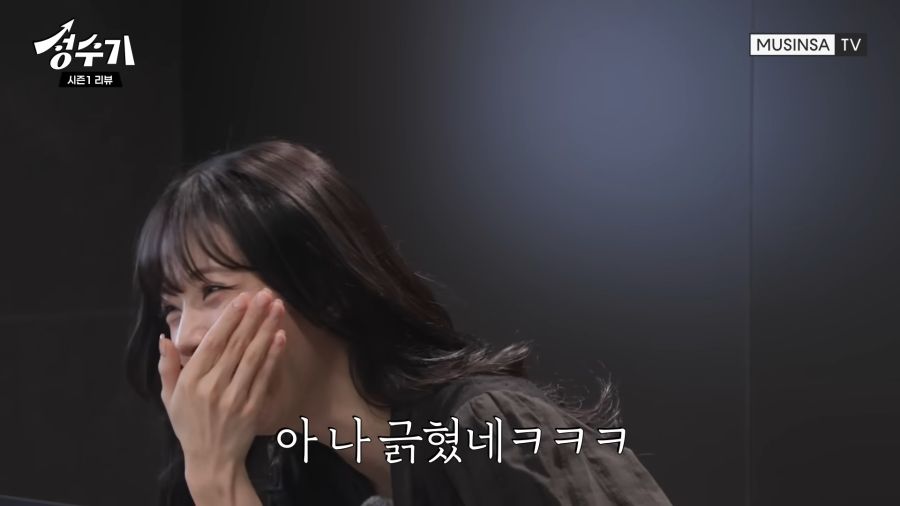 댓글읽기하다 긁혀버린 이채영_6.png