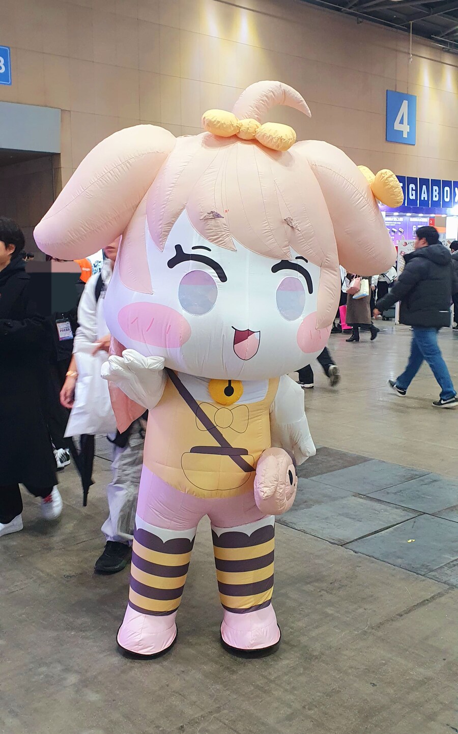 오늘자 AGF 마스코트 열전_2.jpg