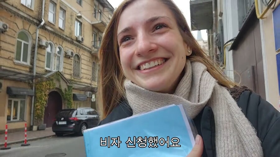 유튜브) 우크라이나에 있는 아내의 쌍둥이언니를 데려와준 남편_9.png