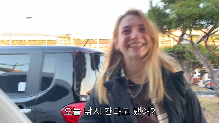 유튜브) 우크라이나에 있는 아내의 쌍둥이언니를 데려와준 남편_59.png