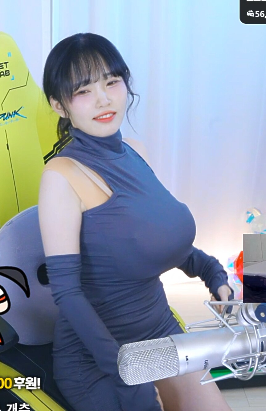인방) 가짜가슴 착용해보는 새봄추_2.png