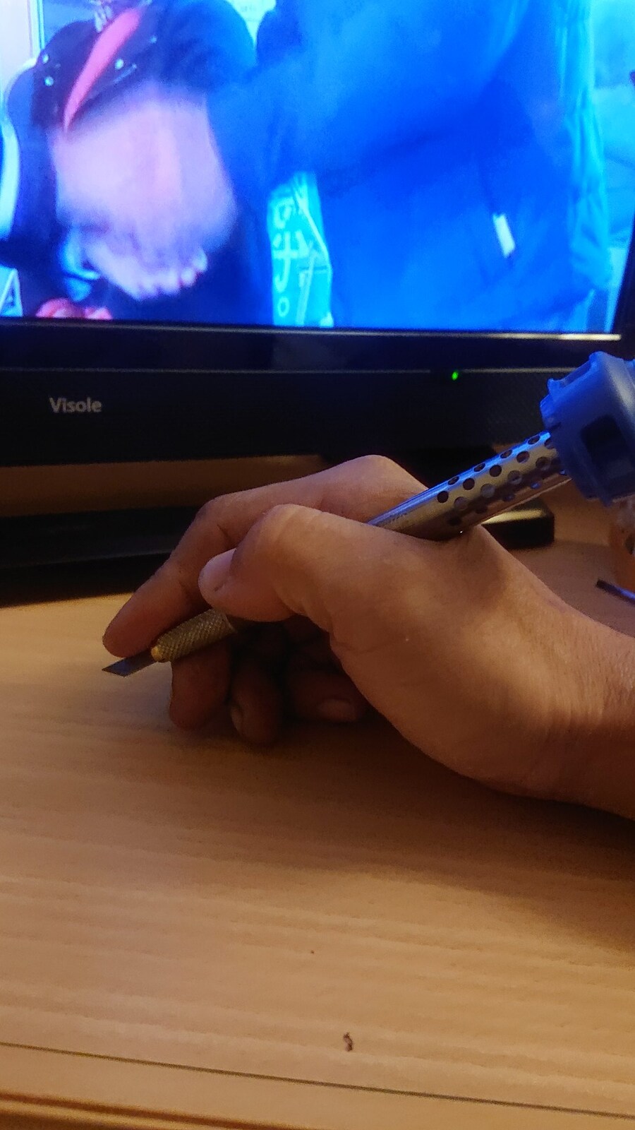 자기소개 트윗하나로 화재가 된 버튜버_4.jpg