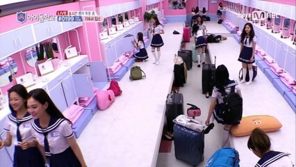 한국은 애니 캐릭터만 군대에 보내는게 아니다_1.jpg