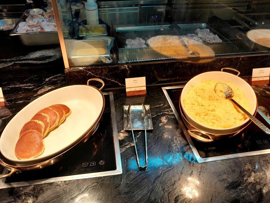 새롭게 떠오르는 호텔 뷔페의 강자_10.jpg