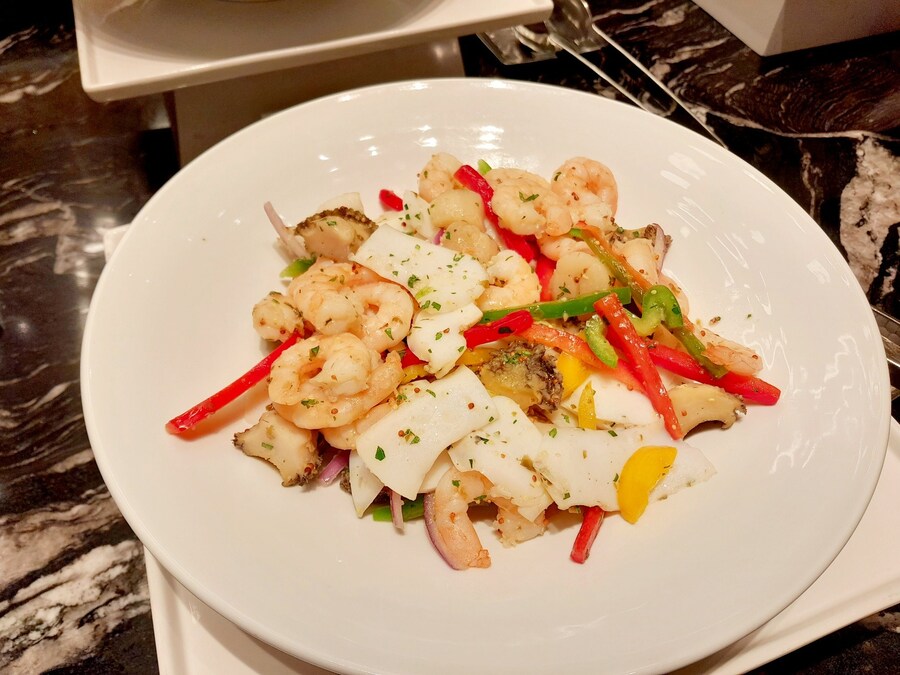 새롭게 떠오르는 호텔 뷔페의 강자_17.jpg