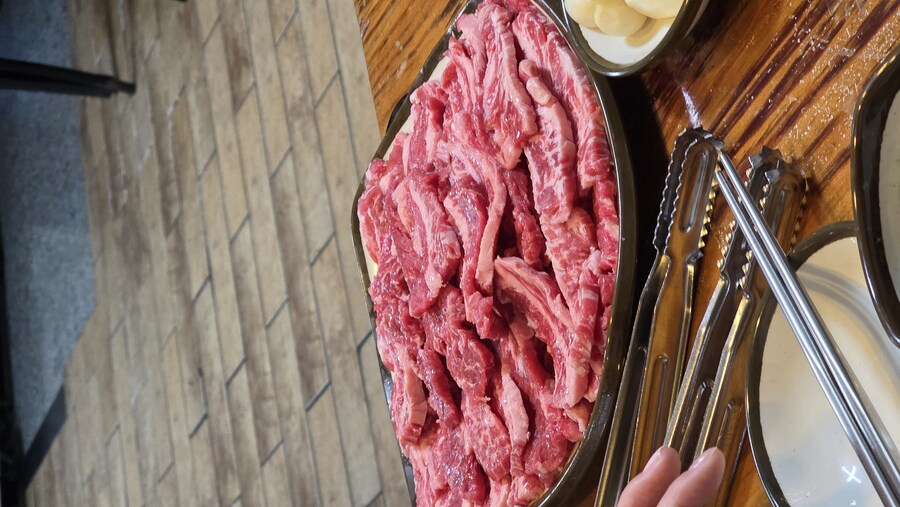 독산동) 중국스타일 고기집 소고기, 닭발 등_1.jpg