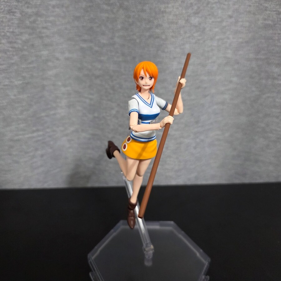 S.H.Figuarts 나미 -모험의 새벽-_16.jpg