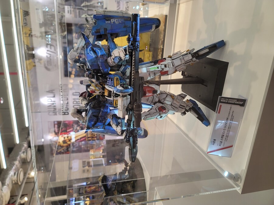 간만에 용산 구경..(건베와 워해머 팝업)_5.jpg