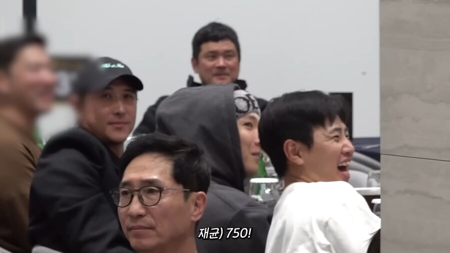 야구 유니폼 경매 참가 안한다고 한 사람_6.png