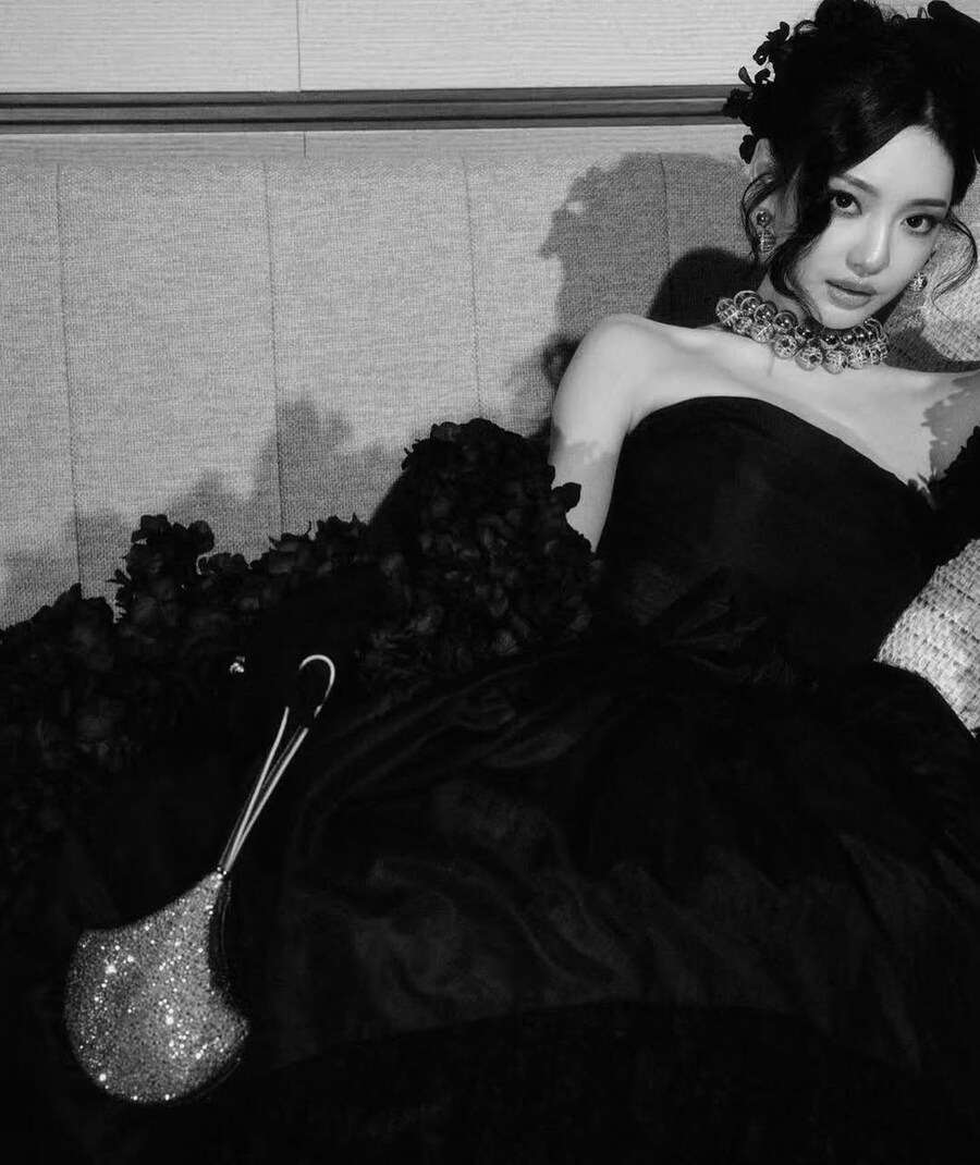 [에스파] 닝닝 x 보그 : 닝닝 23살🦋 보그 차이나 20살🎂_7.jpg