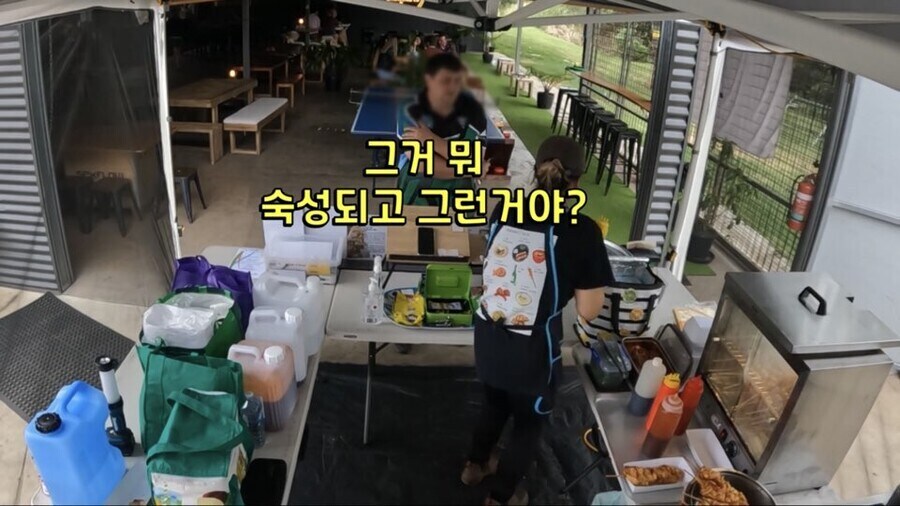??? : 김치 전용 냉장고가 있다고? 농담이지?_3.jpg