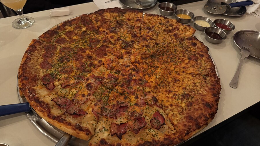 홍대 레이몬드 피자_5.jpg