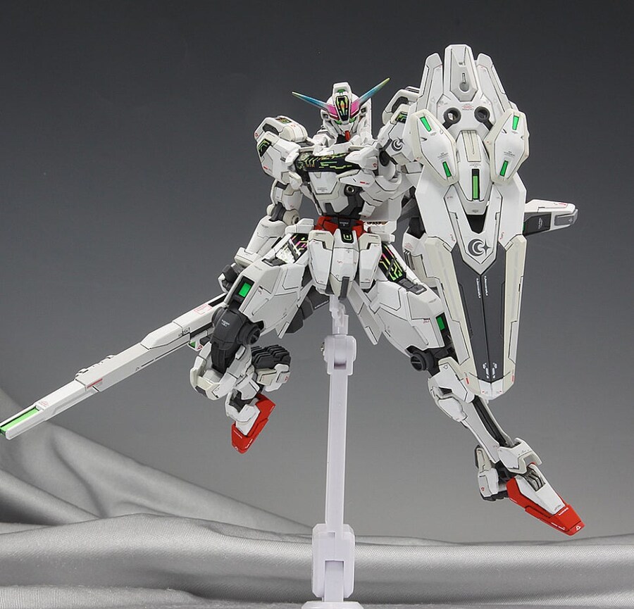 [HG] 1/144 건담 캘리번 Gundam Calibarn 완성_14.jpg