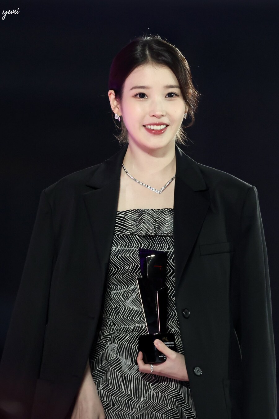 2025.12.06 AAA 2025 아이유 시상식(yuni)_8.jpg
