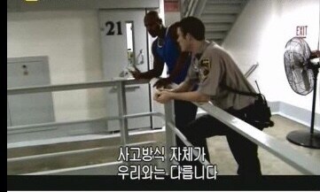 사실 령사 기믹 살리는 건 무리다 아니다 이전에_1.jpg