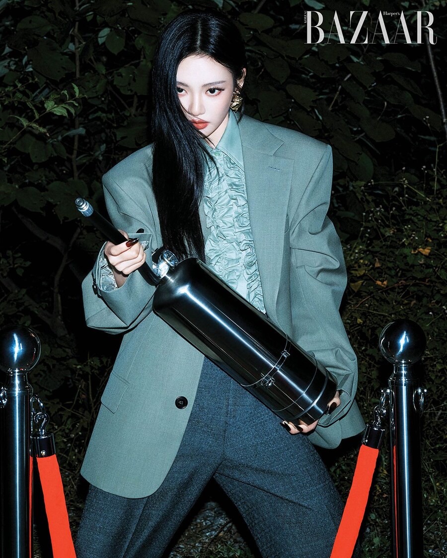 [에스파] 닝닝 구찌 x 하퍼스바자 비하인드 : 분노 연기에 도전했어요💢😋_4.jpg