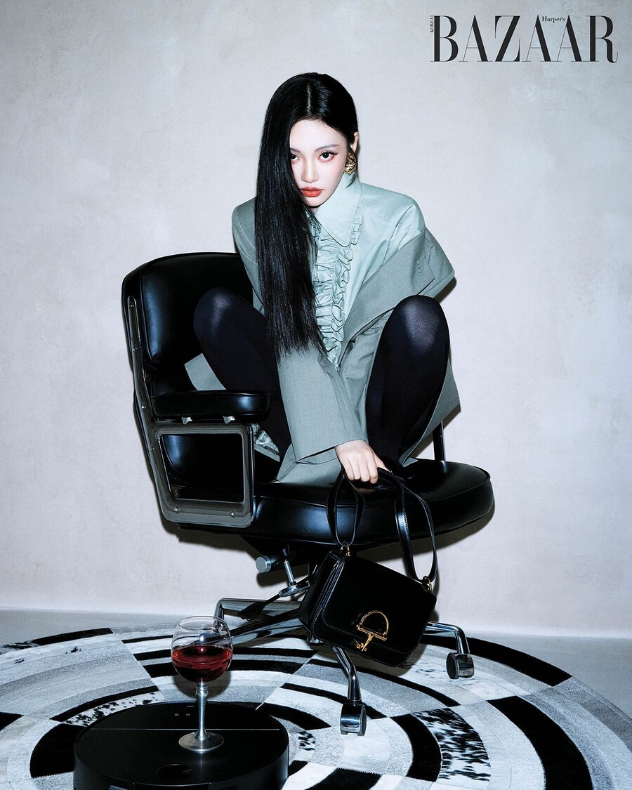 [에스파] 닝닝 구찌 x 하퍼스바자 비하인드 : 분노 연기에 도전했어요💢😋_13.jpg