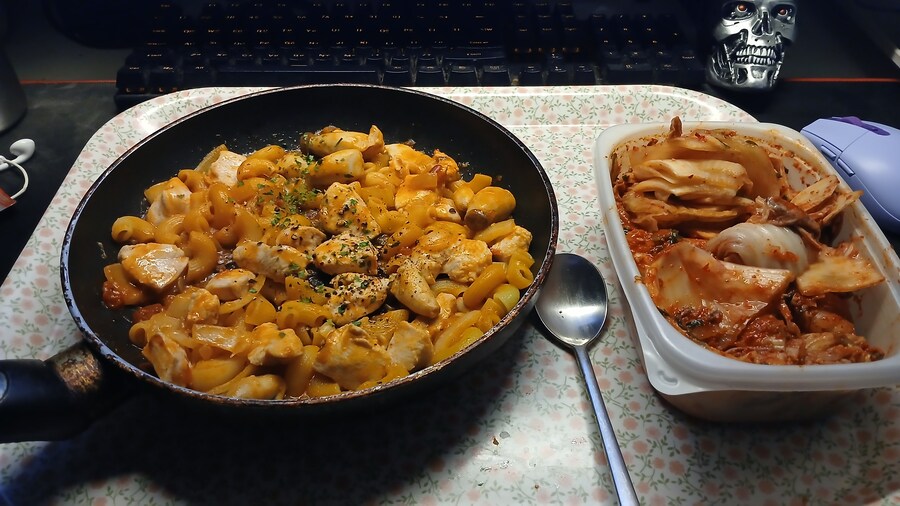 오늘의 가난한 아침식사_1.jpg