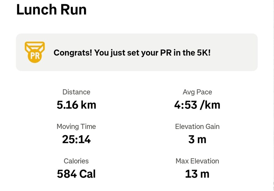 비오는날 진흙탕에서 달리기하는놈들은..다 정신병자에요_3.jpg