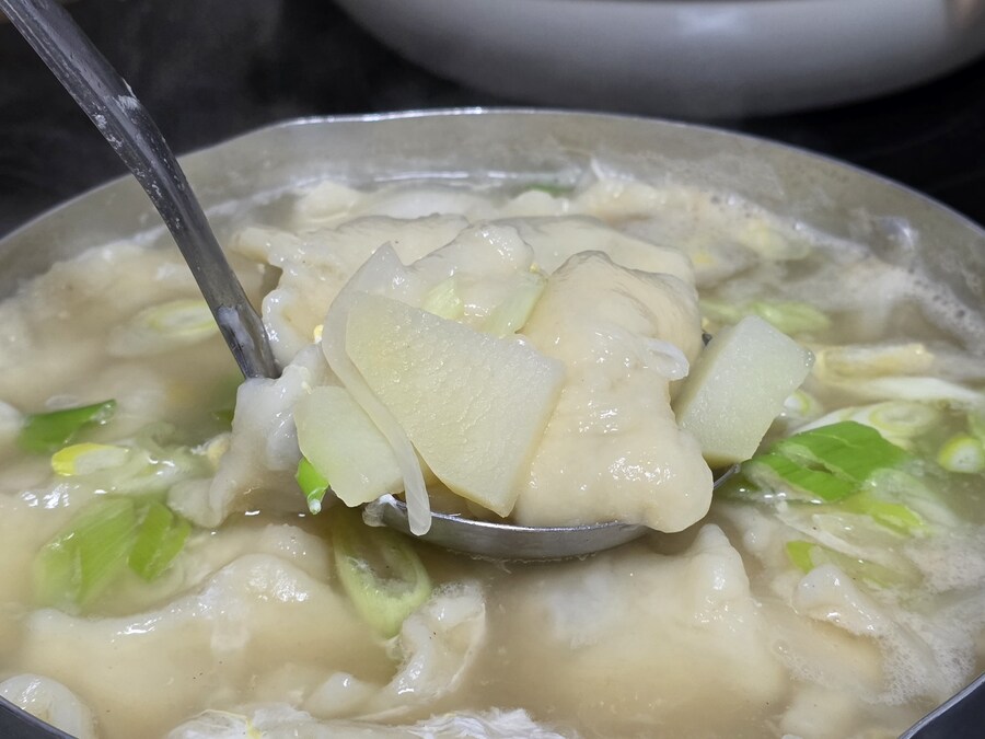 수제비 만들었어요._3.jpg