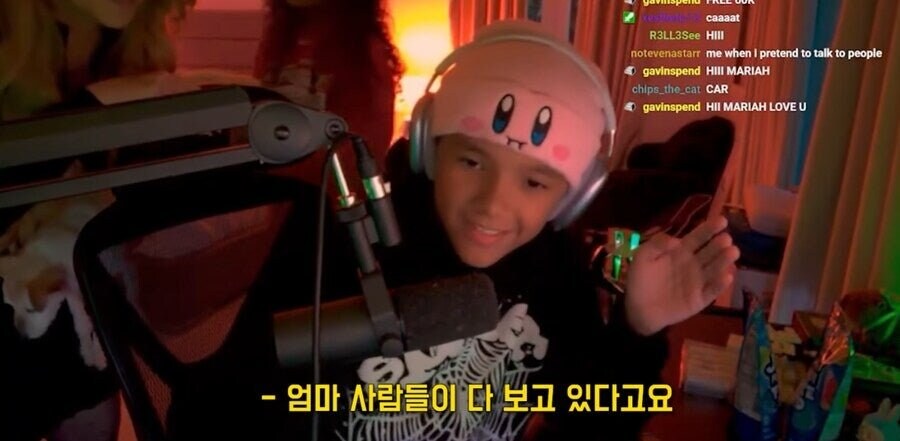 미국의 한 13살 스트리머 방송 중 엄마 크리뜸 ㄷㄷㄷ_2.jpg