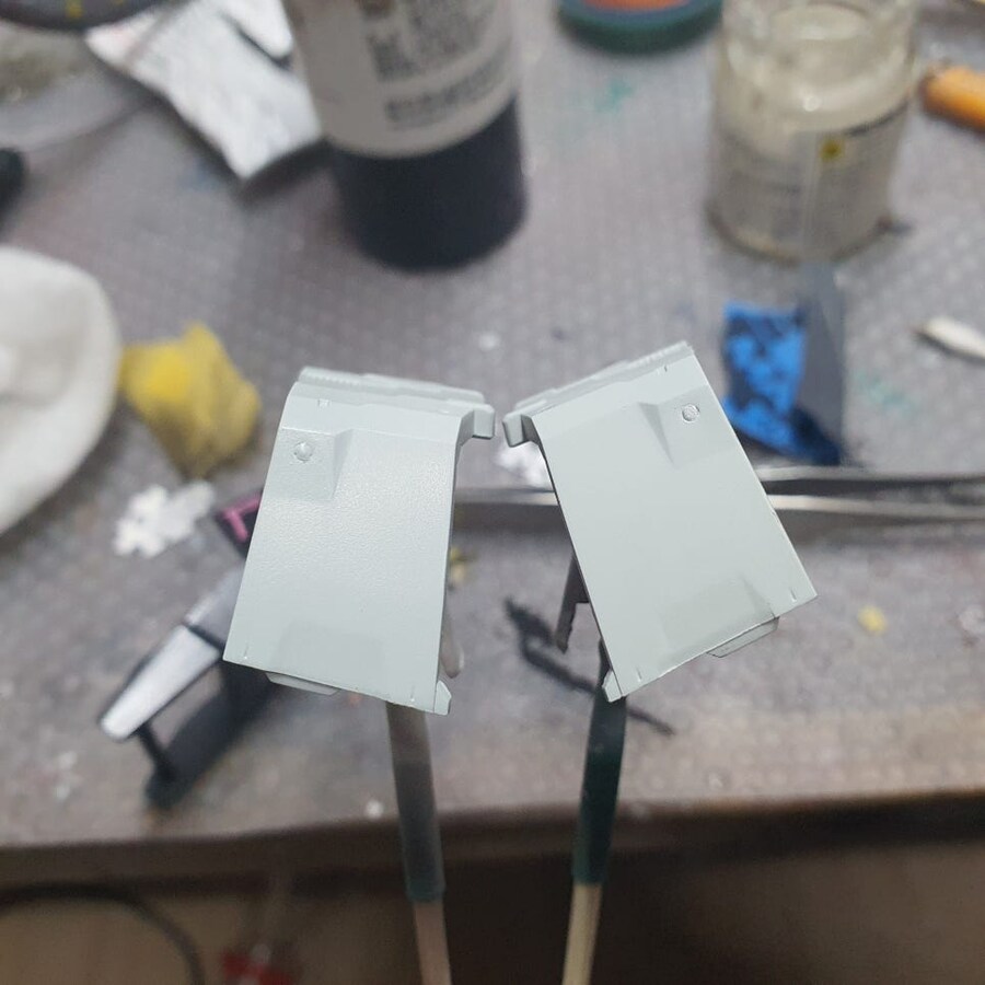 리버샷 맞은 메스 뉴건담 수리_65.png