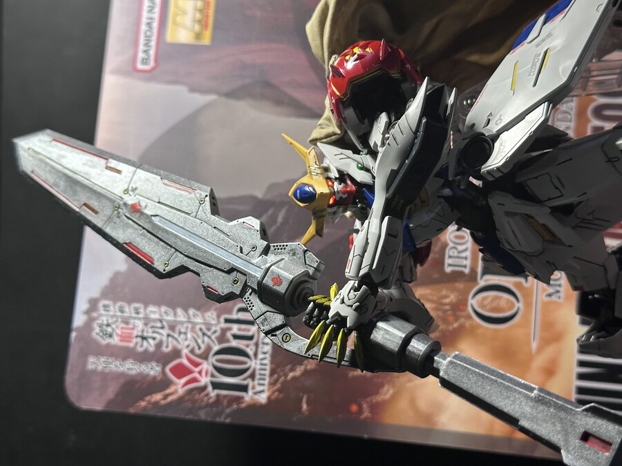 MG 발바토스 루푸스 + led + 아크릴스탠드_19.jpg