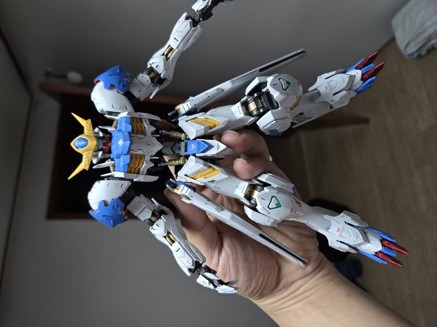 MG 발바토스 루프스 첫 도색작_4.jpg